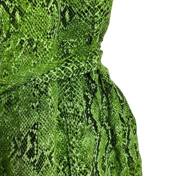 L'Agence Jaelyn Camisole Jumpsuit Silk Green Snakeskin Cropped Wide Leg 2 - Picture 7 of 15